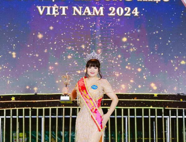 thuy12