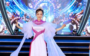 Tái xuất nhẹ nhàng mà đầy dấu ấn, Á hậu Hải Yến chiếm trọn spotlight tại Chung kết Hoa hậu Doanh nhân Hòa bình 2025