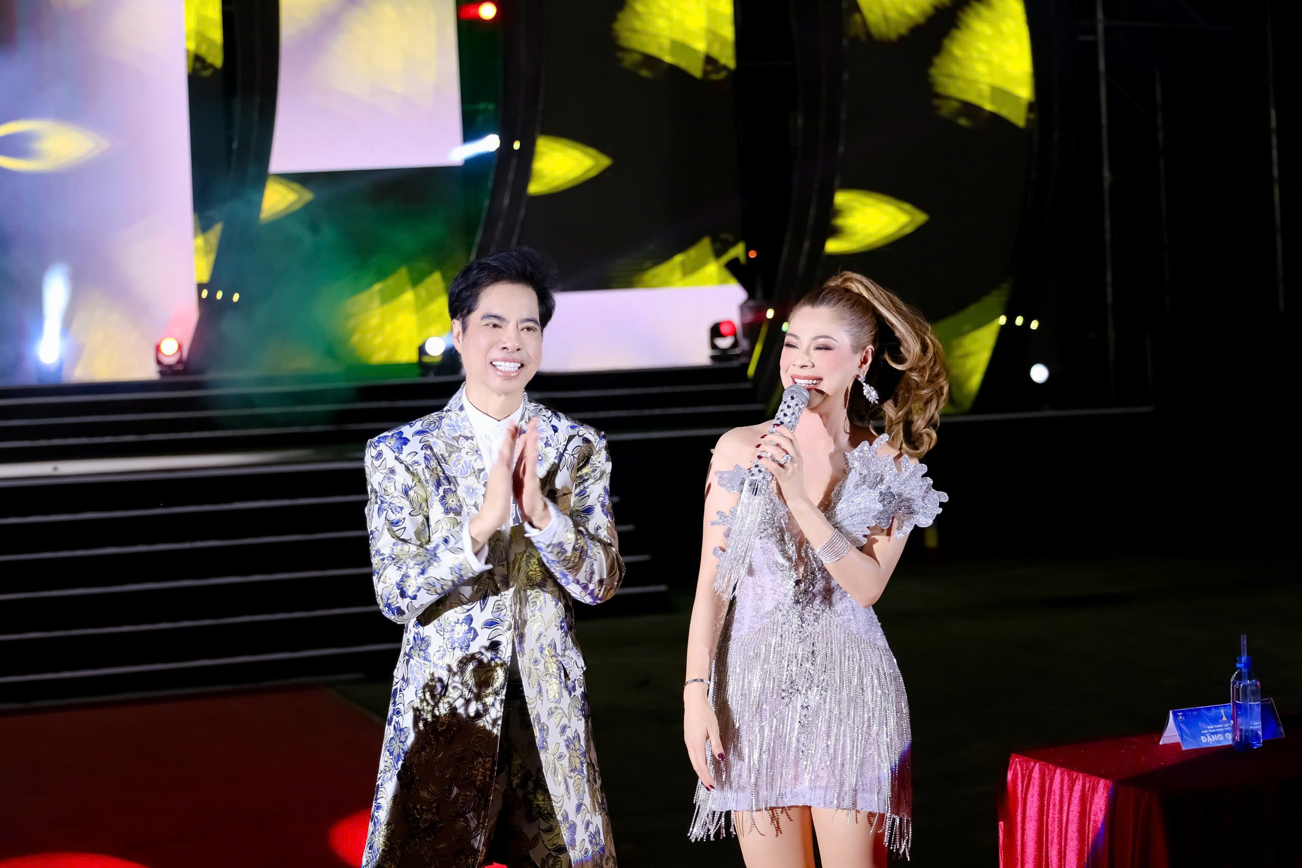 z7589526579668_7fdc4869a0c3d2dfdf752e84ab0706ea