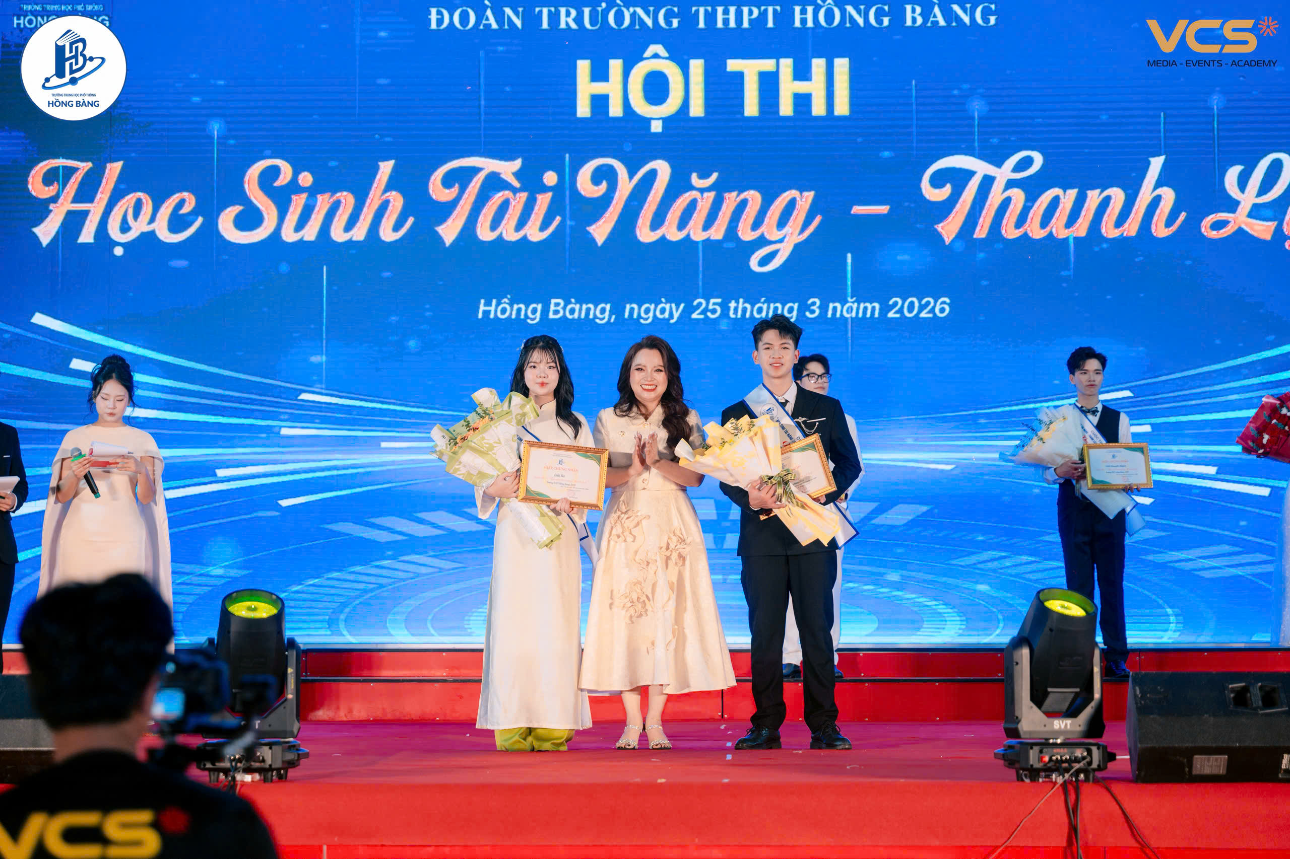 z7671035360544_0d77cbb80666a5a138e9cf8a76103f1c