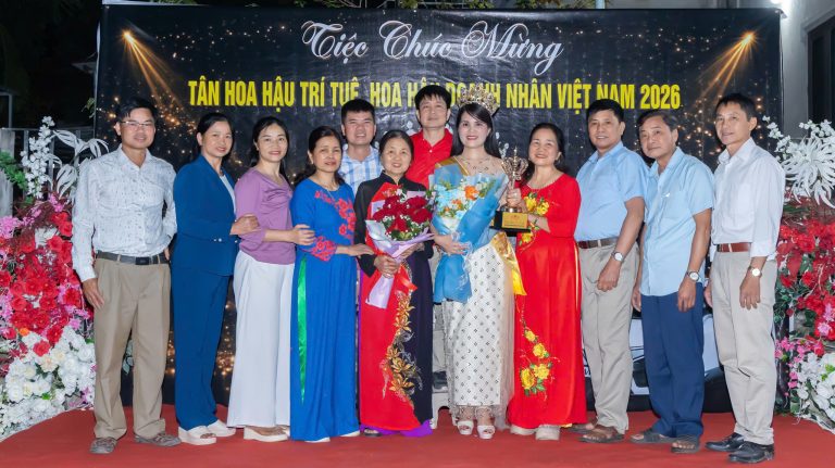 z7671457964090_619735f591299a779ead44bb215b7b46